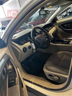 Ford Taurus